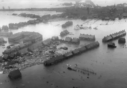 Life in 1953 - North Sea Floods
